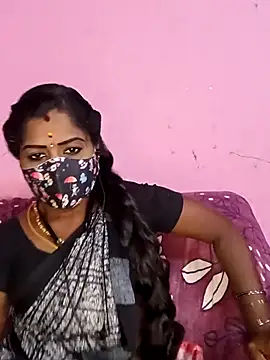 Snapshot of tamilammukuttyy chatting on 05.13.26 tamilammukuttyy online show from 05.13.26