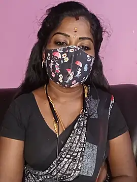 Snapshot of tamilammukuttyy chatting on 05.24.26 tamilammukuttyy online show from 05.24.26
