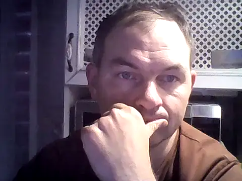 Snapshot of SummerArthur chatting on 09.24.25 SummerArthur online show from 09.24.25