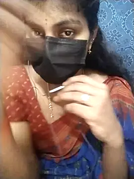 Nithiila online show from 10.29.25