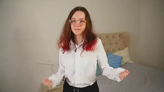 RolandaFolkes online show from 09.12.25