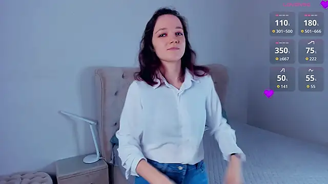 RolandaFolkes online show from 10.26.25