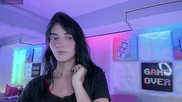 LindaWz  online show from 01.10.26