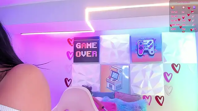 LindaWz  online show from 02.07.26