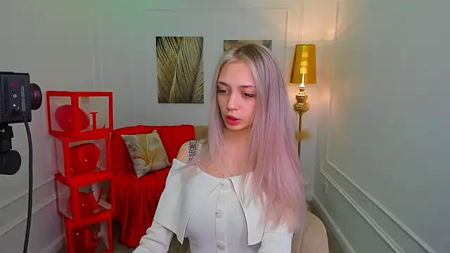 EmilyGraydis online show from 02.07.26