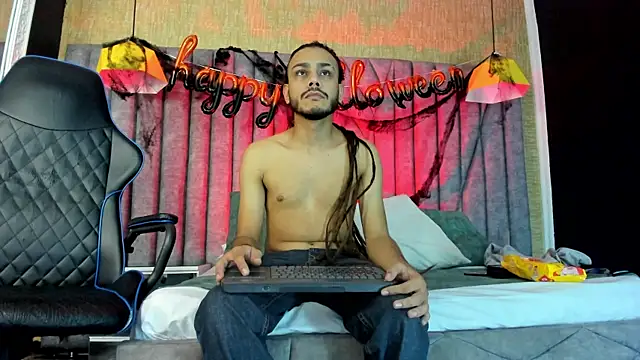 Boss Domiinator online show from 10.28.25