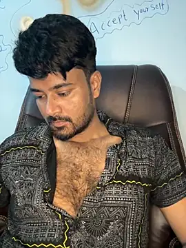 MeekBatgirl online show from 10.04.25