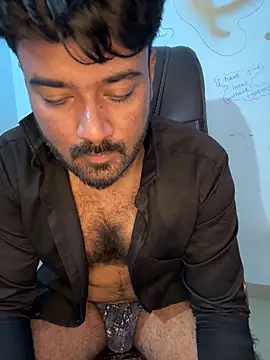 MeekBatgirl online show from 10.29.25