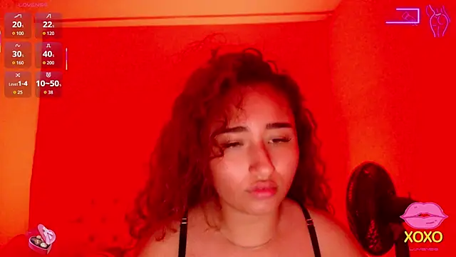 Snapshot of sasha_17_ chatting on 10.15.25 sasha 17  online show from 10.15.25