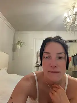 Remirosee online show from 04.11.26