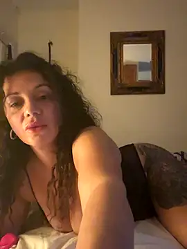 caramelandCurls online show from 09.13.25