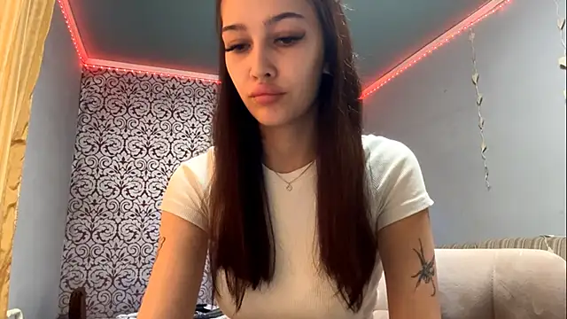 Snapshot of AuraJefcoat chatting on 09.28.25 AuraJefcoat online show from 09.28.25