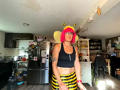 kinkycanner online show from 10.26.25