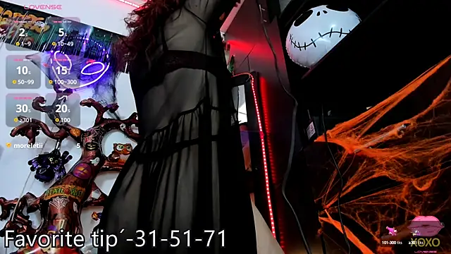 Snapshot of Elisabeth_swan chatting on 10.14.25 Elisabeth swan online show from 10.14.25