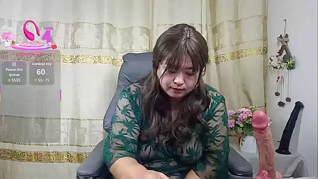 icewoman888 online show from 10.21.25