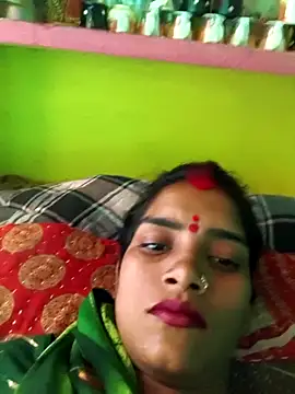 Snapshot of So_pinki chatting on 04.13.26 So pinki online show from 04.13.26