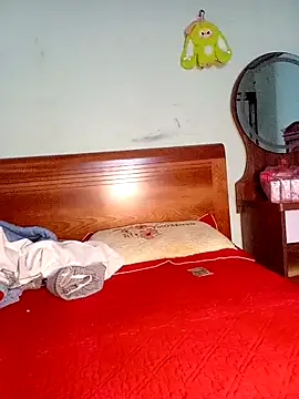 Snapshot of Ella3838 chatting on 11.18.25 Ella3838 online show from 11.18.25