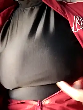 Snapshot of Ella3838 chatting on 02.03.26 Ella3838 online show from 02.03.26