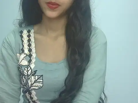 Snapshot of Saniya9B chatting on 12.18.25 Saniya9B online show from 12.18.25