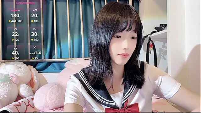 Snapshot of TuTu0066 chatting on 05.15.26 TuTu0066 online show from 05.15.26