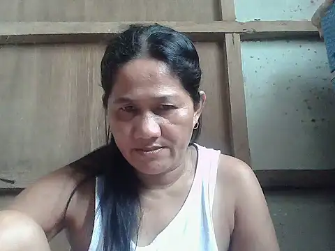 Snapshot of hotmama_063 chatting on 07.23.26 hotmama 063 online show from 07.23.26