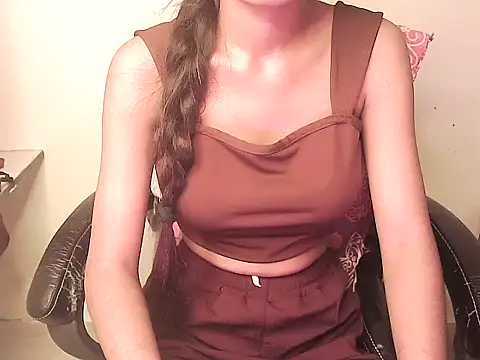 Snapshot of alia_rahil chatting on 05.18.26 alia rahil online show from 05.18.26