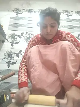 LUCKY cut online show from 02.24.26