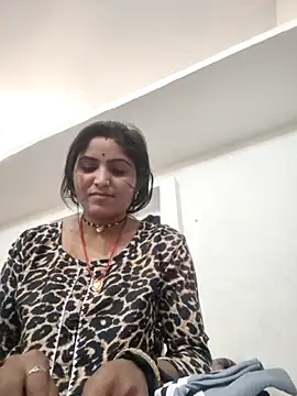 LUCKY cut online show from 03.20.26