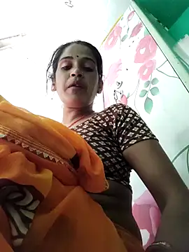 Nillohot online show from 10.09.25