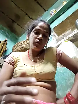 Nillohot online show from 10.24.25