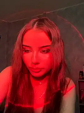 Snapshot of Immy_Megan chatting on 09.17.25 Immy Megan online show from 09.17.25