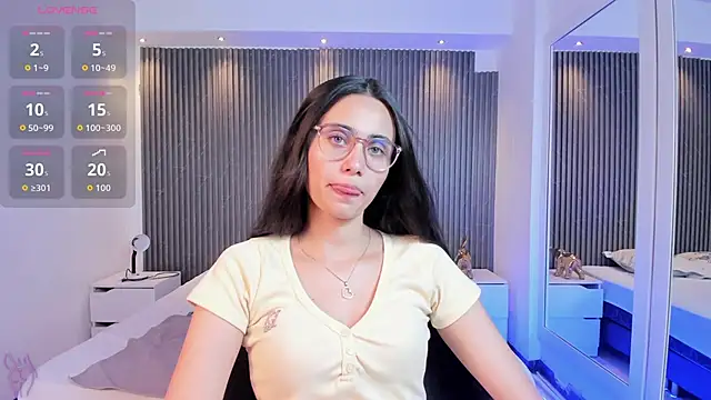 sofiapalacioss online show from 02.28.26