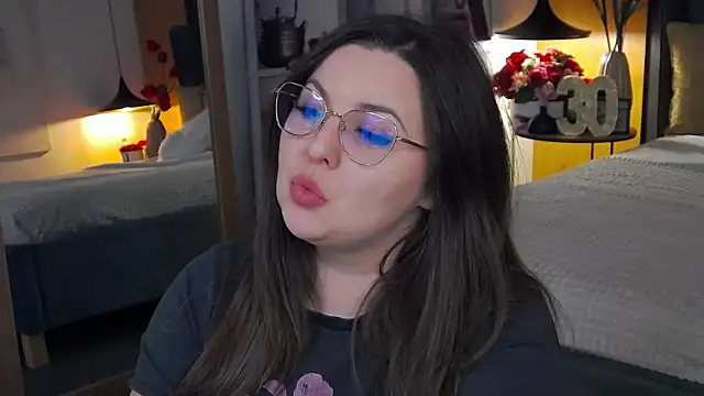 Mia Swano online show from 01.18.26