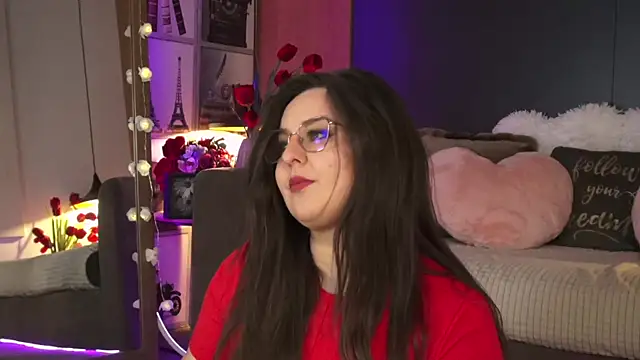 Mia Swano online show from 02.19.26