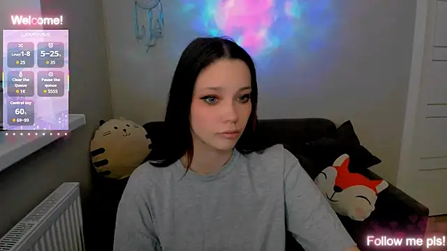 Kitten Alissa online show from 05.20.26