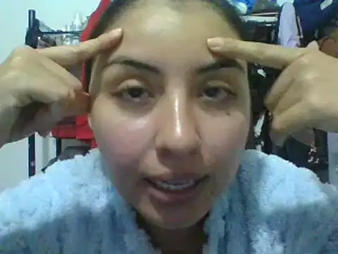 Snapshot of _Romilly_ chatting on 05.15.26 Romilly online show from 05.15.26
