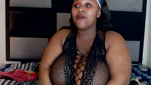Freaky-boobs online show from 12.19.25