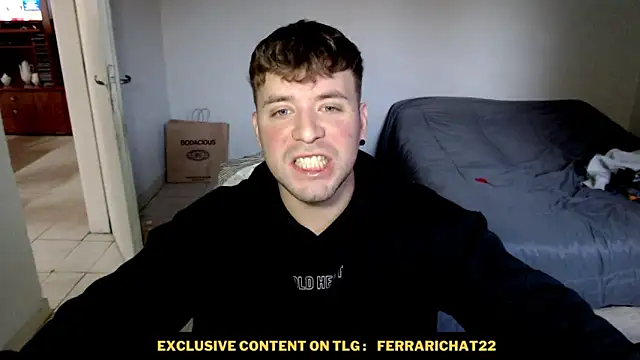 Snapshot of ferrari1996 chatting on 05.12.26 ferrari1996 online show from 05.12.26