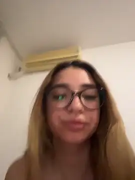 ItalianGirl online show from 03.30.26