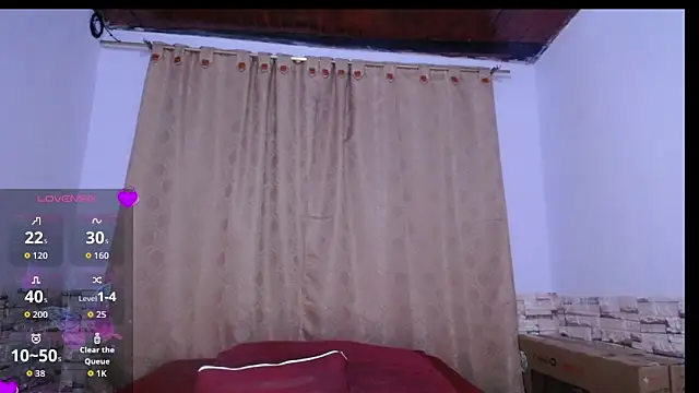 Snapshot of Bicky_24 chatting on 10.16.25 Bicky 24 online show from 10.16.25