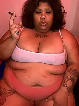 Snapshot of BlaxicanaMami chatting on 10.05.25 BlaxicanaMami online show from 10.05.25