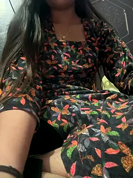 Sexylella143 online show from 11.21.25