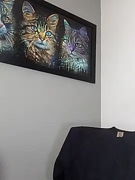 ValerieLove  online show from 10.23.25