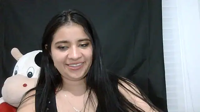 Snapshot of ValerieLove_ chatting on 03.08.26 ValerieLove online show from 03.08.26