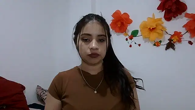 Snapshot of ValerieLove_ chatting on 05.22.26 ValerieLove online show from 05.22.26