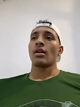 Snapshot of Smith_Fitness chatting on 03.12.26 Smith Fitness online show from 03.12.26