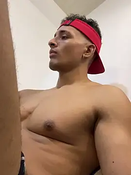 Snapshot of Smith_Fitness chatting on 03.15.26 Smith Fitness online show from 03.15.26