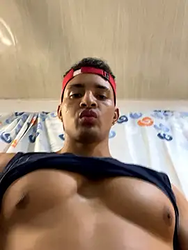 Snapshot of Smith_Fitness chatting on 03.20.26 Smith Fitness online show from 03.20.26
