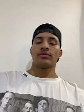 Snapshot of Smith_Fitness chatting on 04.01.26 Smith Fitness online show from 04.01.26