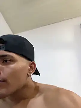 Snapshot of Smith_Fitness chatting on 04.15.26 Smith Fitness online show from 04.15.26